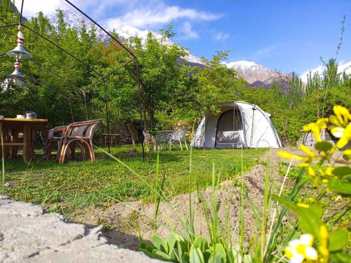 Grapes Garden Resort Hunza Karimabad  Luaran gambar